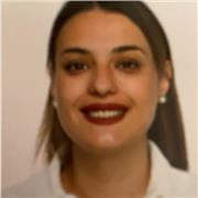 Ofrezco clases particulares de economía de la empresa de primero y segundo de bachillerato